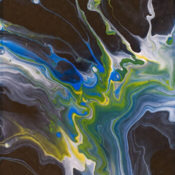 بهترین حلال‌های شیمیایی برای صنایع رنگ و رزین